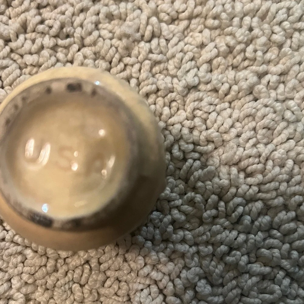 Elegant Cream Ceramic mini Vase
